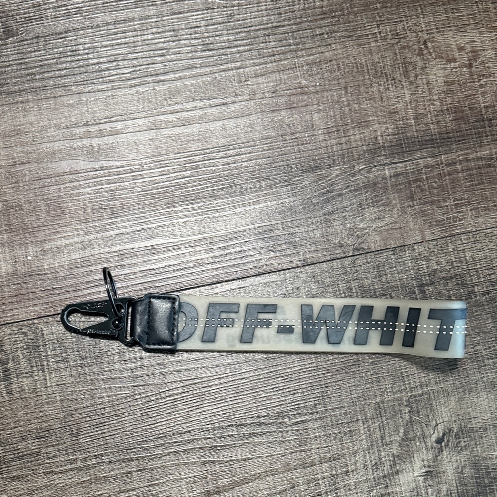 Off-White Industrial Keychain - image 4